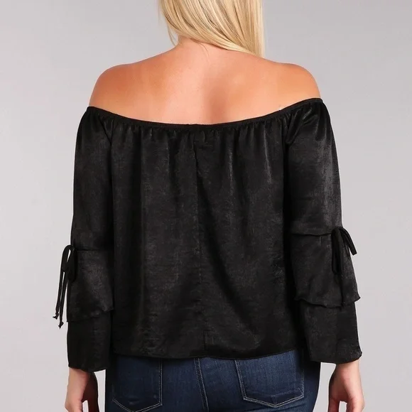 Black Off-the-Shoulder Top - Picture 4 of 4
